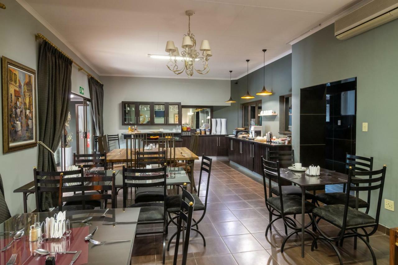 Lala Dene Lodge Bloemfontein Eksteriør billede