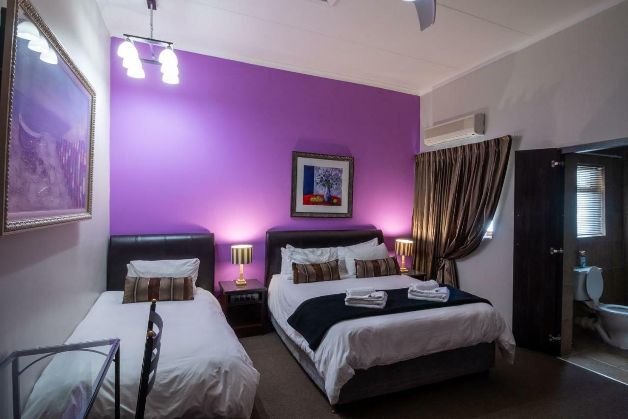 Lala Dene Lodge Bloemfontein Eksteriør billede